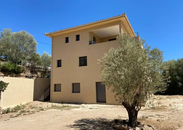 Casa Josephine Bed and Breakfast Serra-di-Ferro (Corsica)